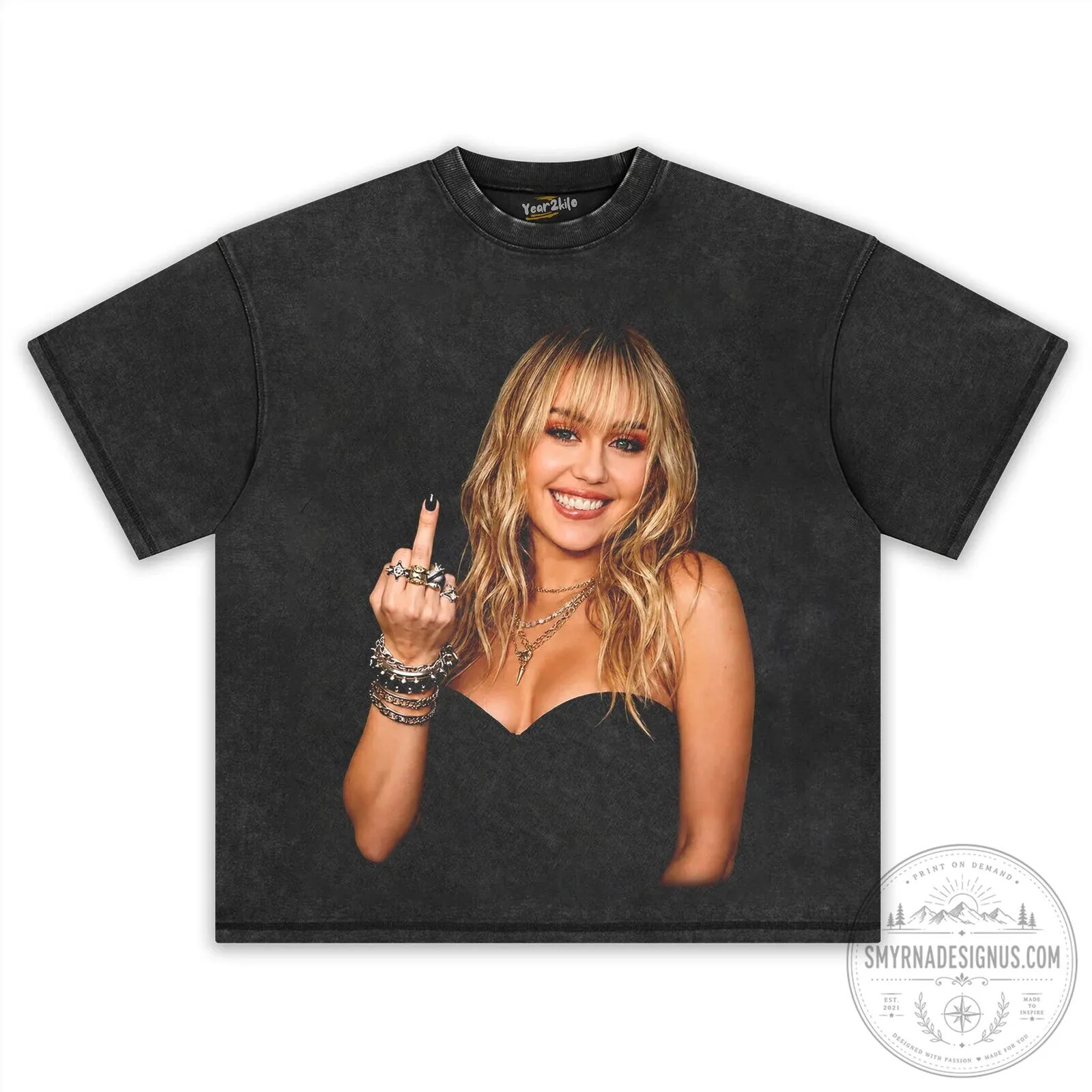 Vintage Black Graphic Tee featuring Miley Cyrus's Middle Finger Design 10 vintage black graphic tee featuring miley cyrus s middle finger design gallery 2