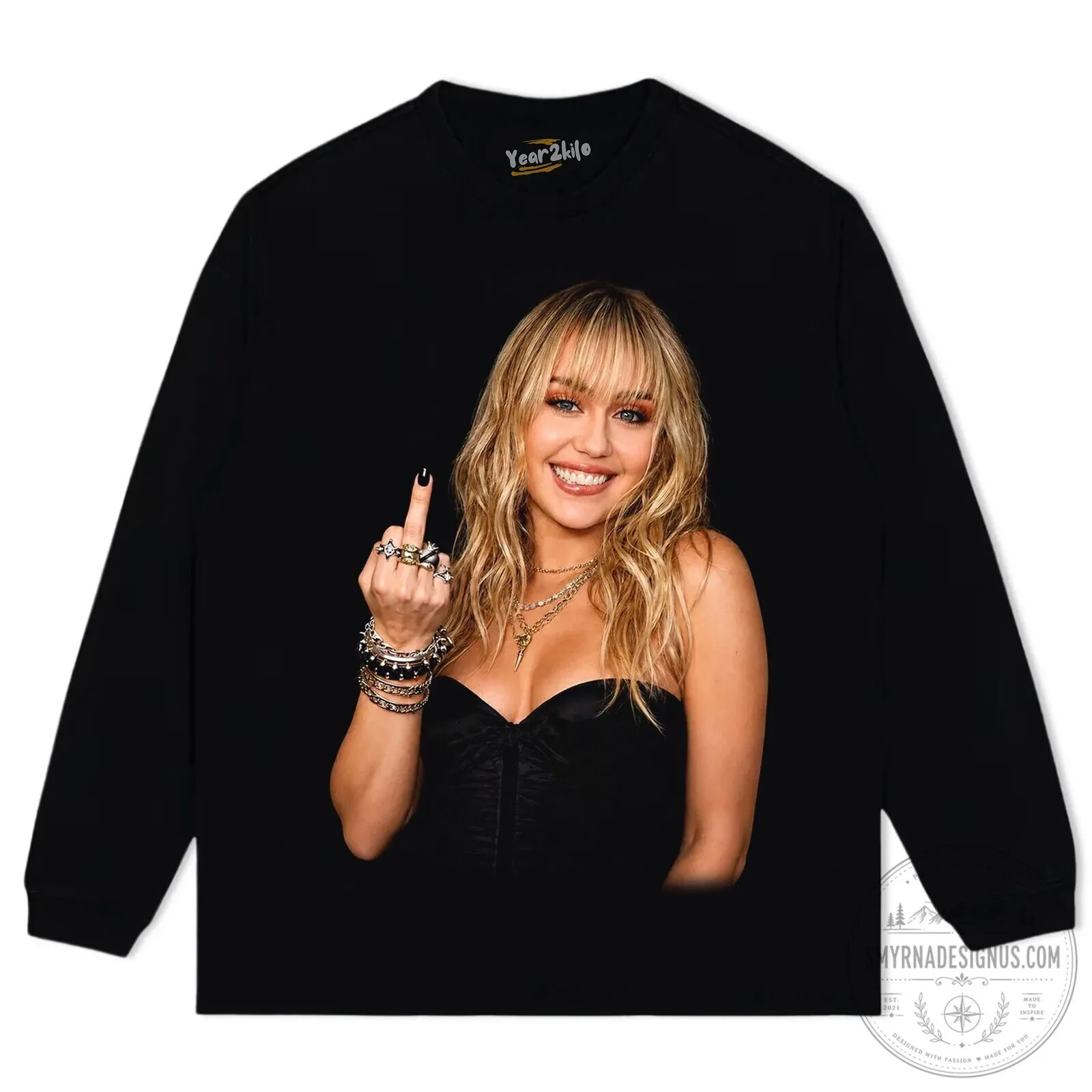 Vintage Black Graphic Tee featuring Miley Cyrus's Middle Finger Design 13 vintage black graphic tee featuring miley cyrus s middle finger design gallery 5