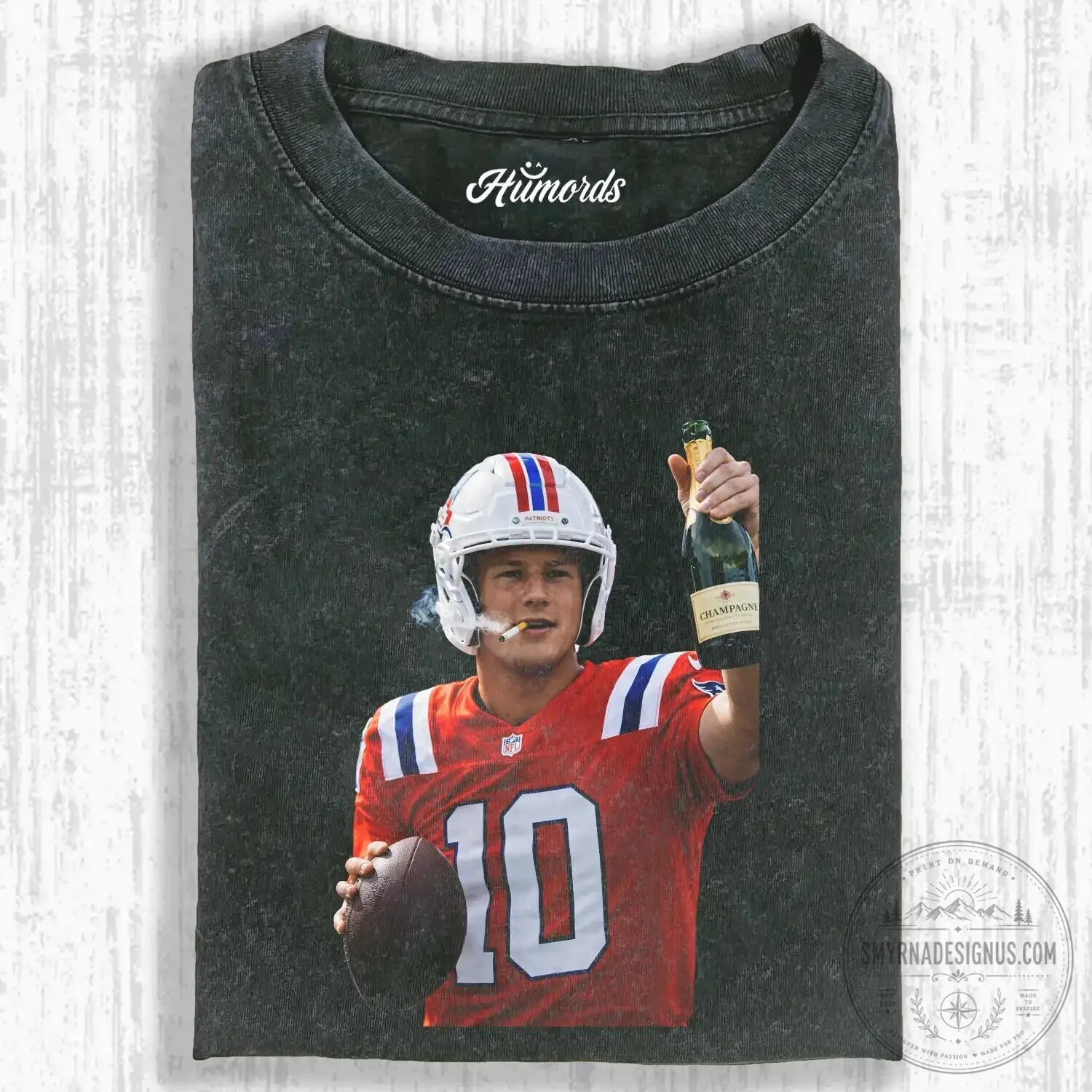 New England Patriots Graphic T-Shirt Featuring Drake Maye, Football Player 1 New England Patriots Graphic T-Shirt Featuring Drake Maye, Football Player